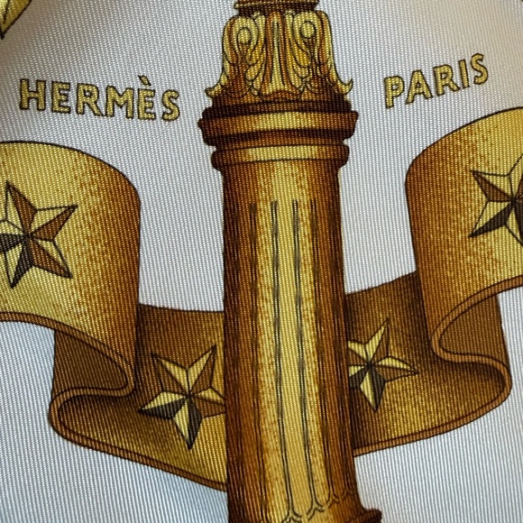 Authentic HERMES Scarf Statue of Liberty Vintage 1985 NY Estate Sale 100% Silk - Picture 2 of 9